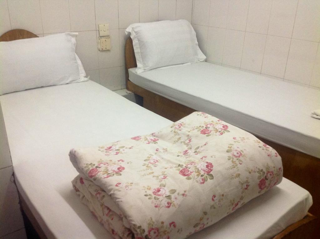 קוולון Himalaya Guest House מראה חיצוני תמונה
