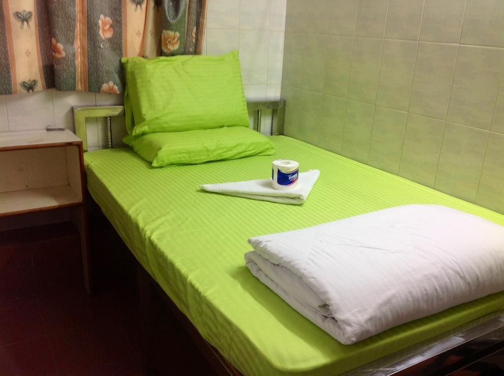 קוולון Himalaya Guest House מראה חיצוני תמונה