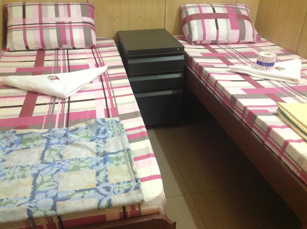 קוולון Himalaya Guest House מראה חיצוני תמונה