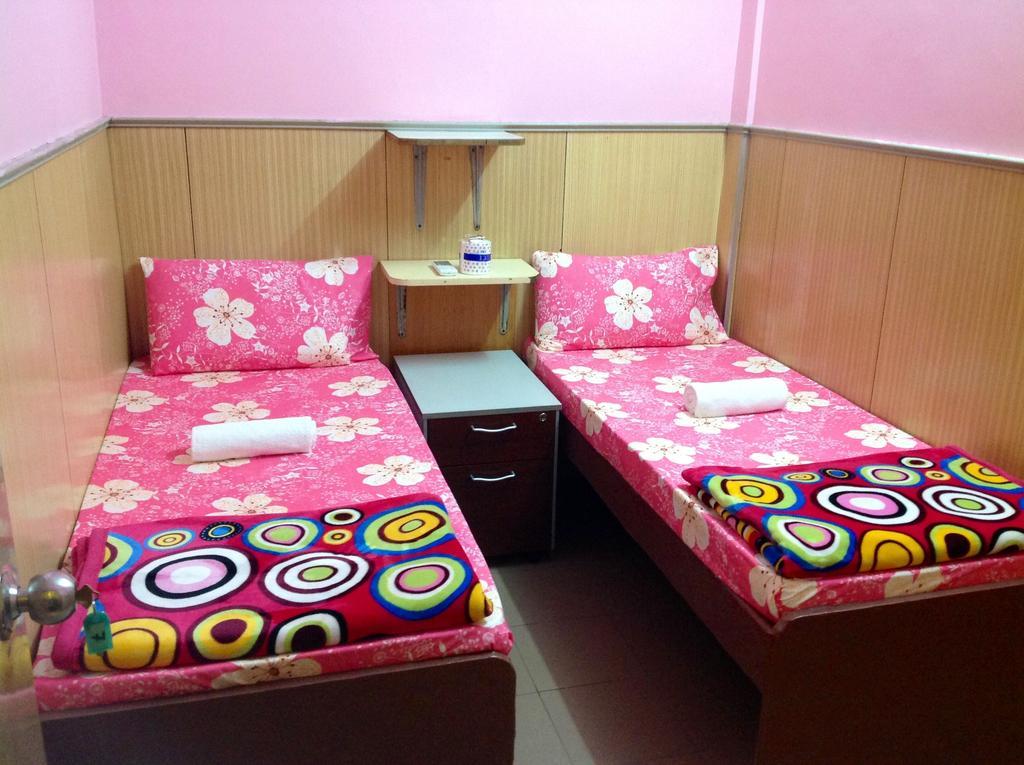 קוולון Himalaya Guest House מראה חיצוני תמונה