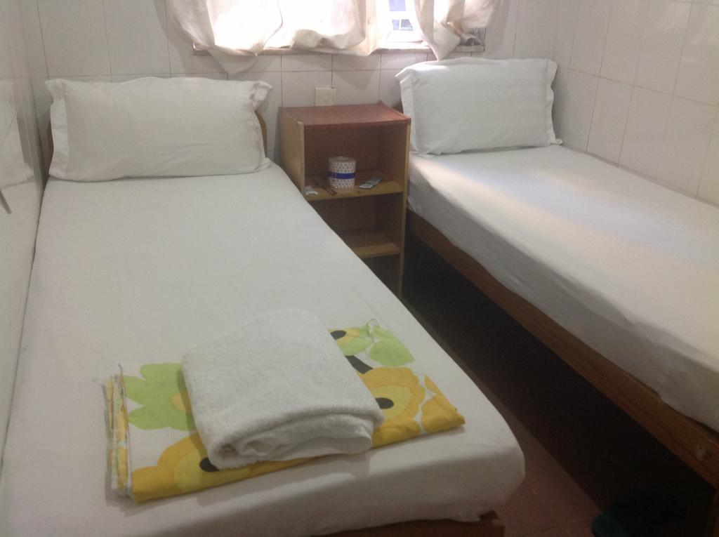 קוולון Himalaya Guest House מראה חיצוני תמונה
