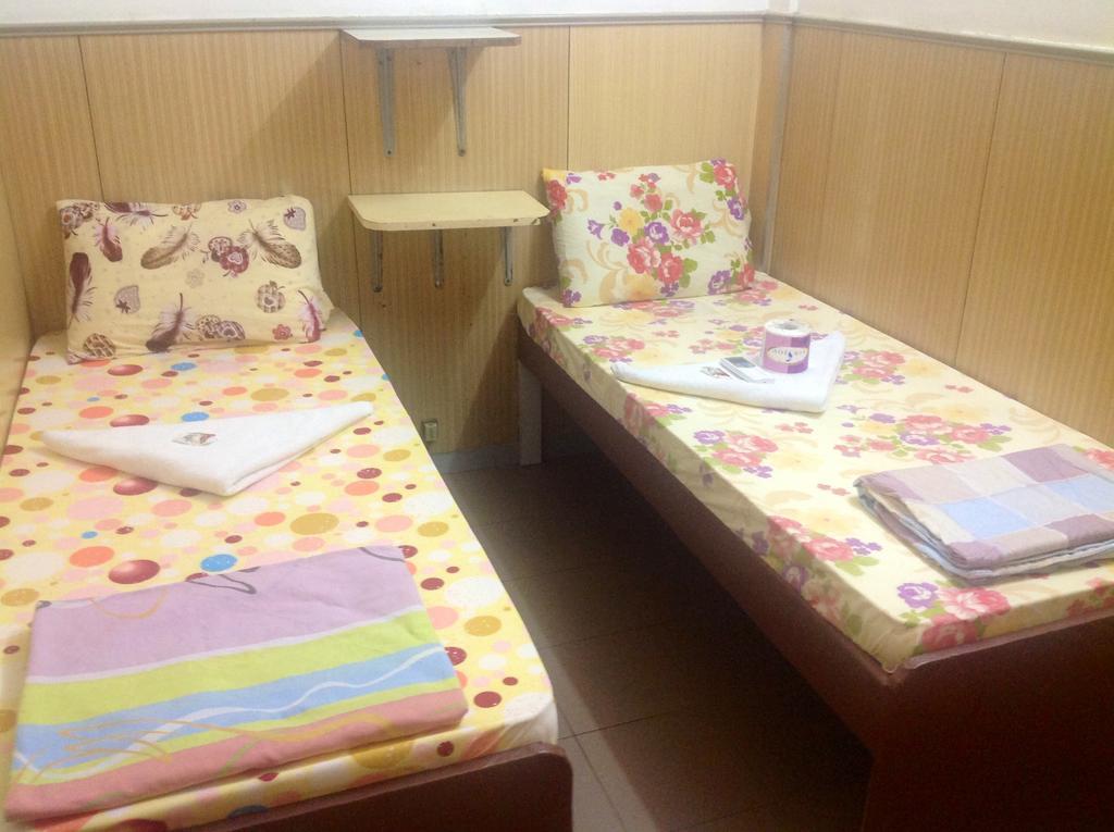 קוולון Himalaya Guest House מראה חיצוני תמונה