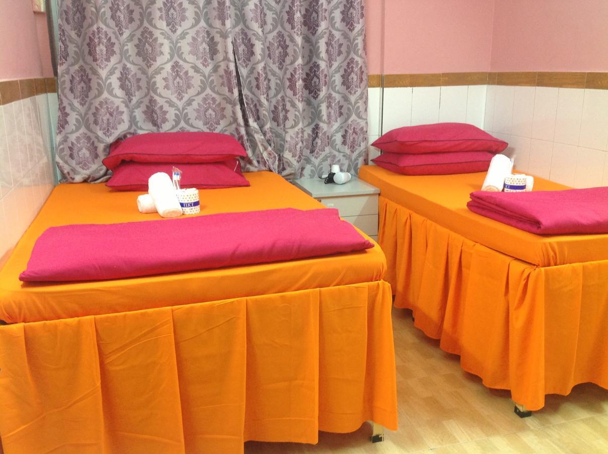 קוולון Himalaya Guest House מראה חיצוני תמונה